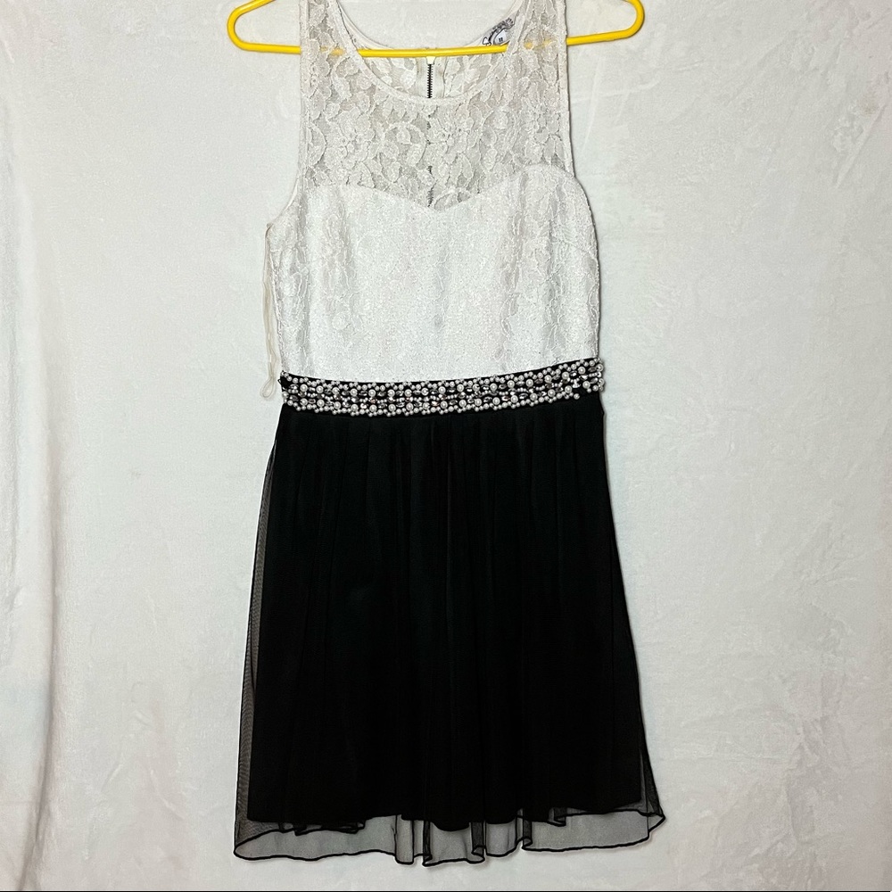 Women dress